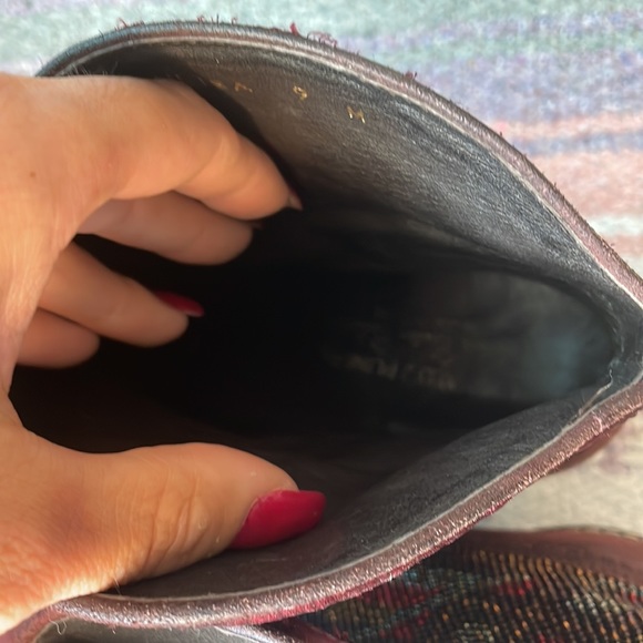 Vintage Size 9 Donald Pliner boots - Picture 5 of 7